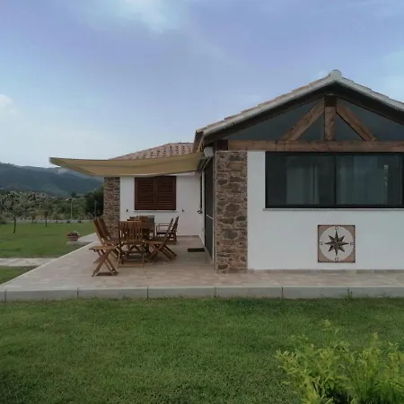 Holiday home Degli Ulivi